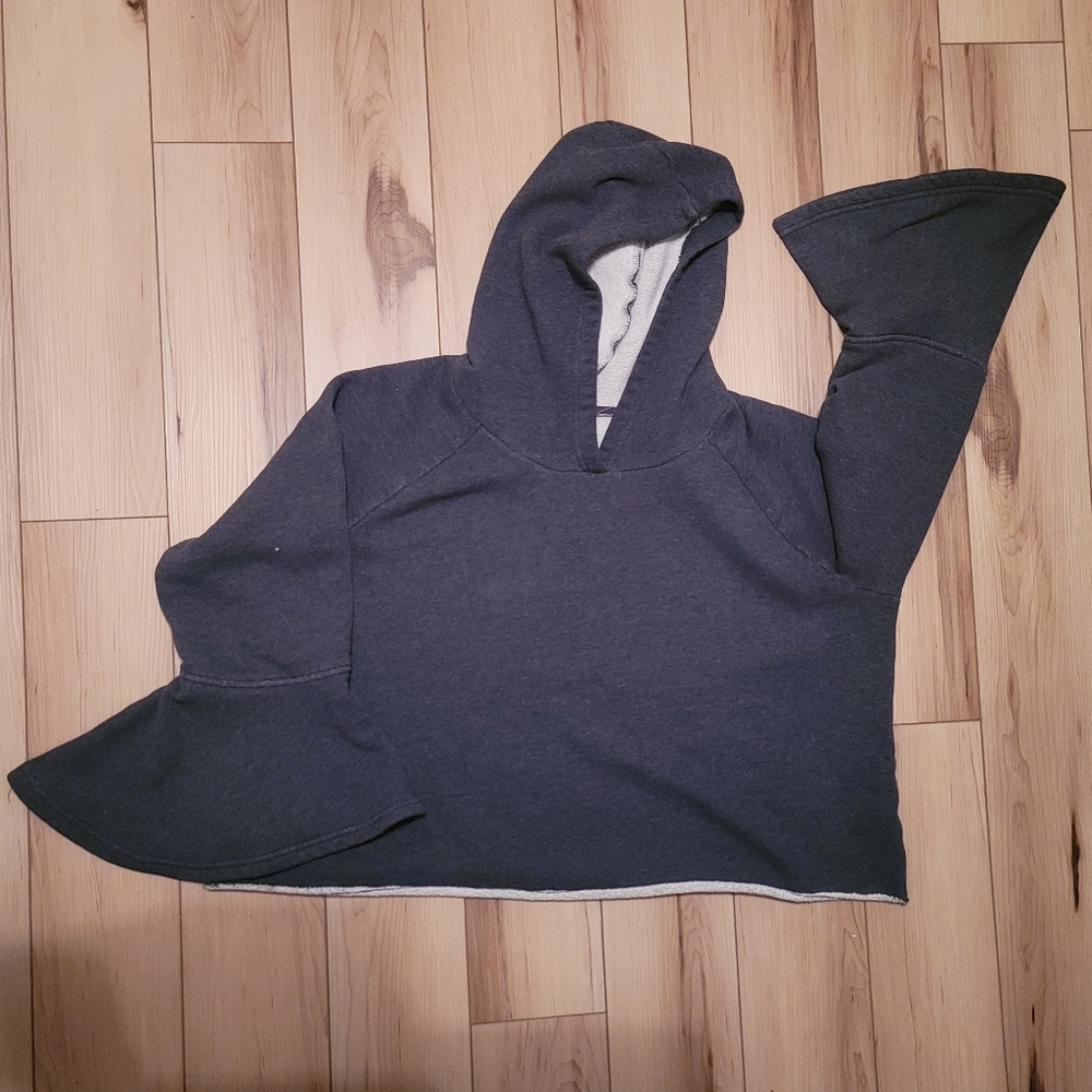Dark Gray Bell Sleeve Hoodie Melrose and Market Size Large